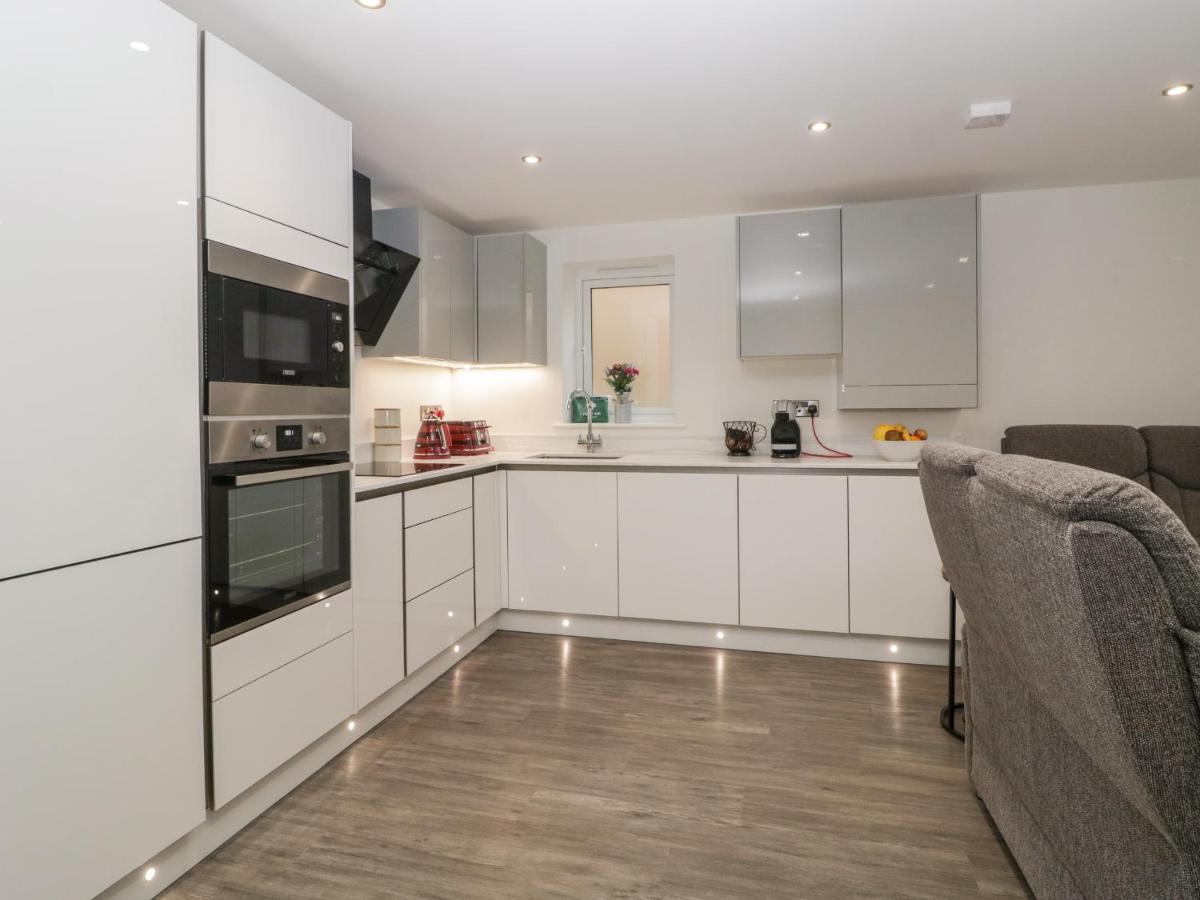 Flat 2, 38 Preston Road Daire Weymouth Dış mekan fotoğraf